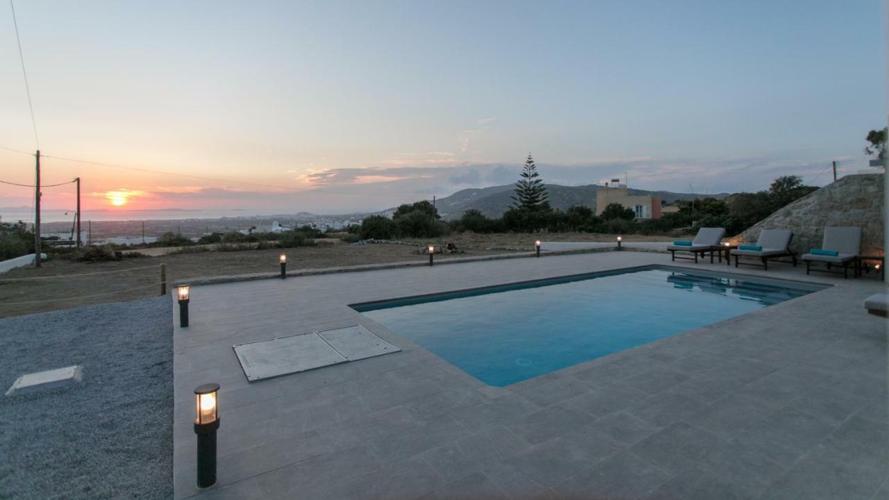 Naxos Infinity Villa And Suites Galanado Exteriér fotografie